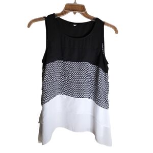 Alfani Women’s Size 6 Sleeveless Blouse Black White Colorblock Layered Hem